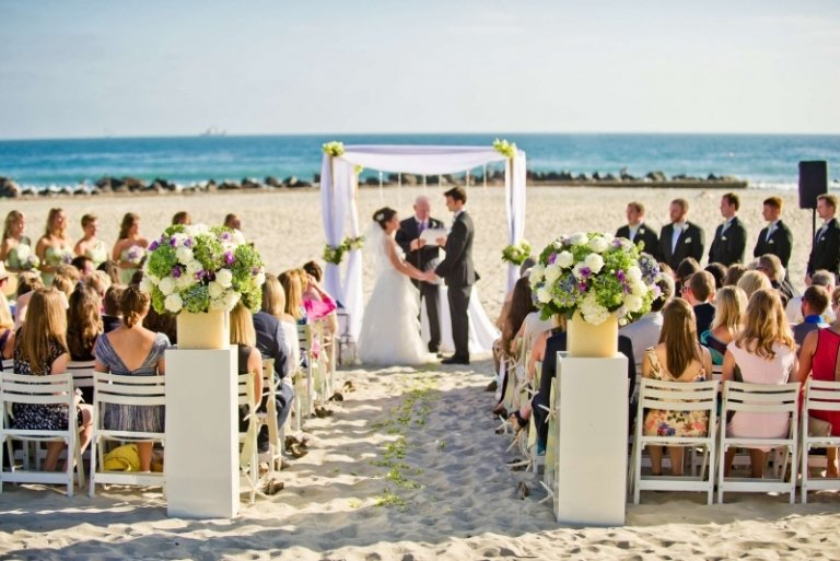 Bröllop-strand-altare-sand-organisera