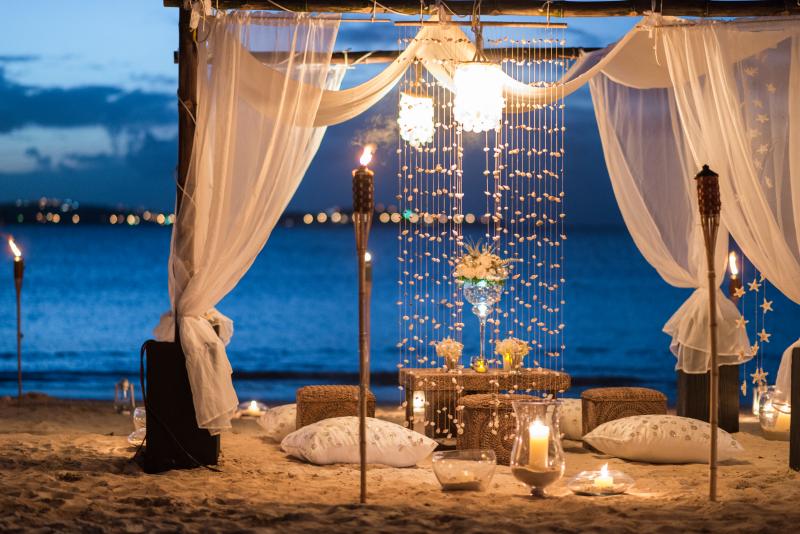 Bröllop-strand-idéer-dekoration-romantisk