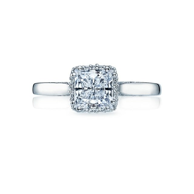 Kvinna ring vitguld diamant patiens
