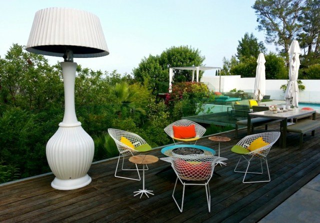 Terrassdesignidéer strålande värmare form lampstolar metall