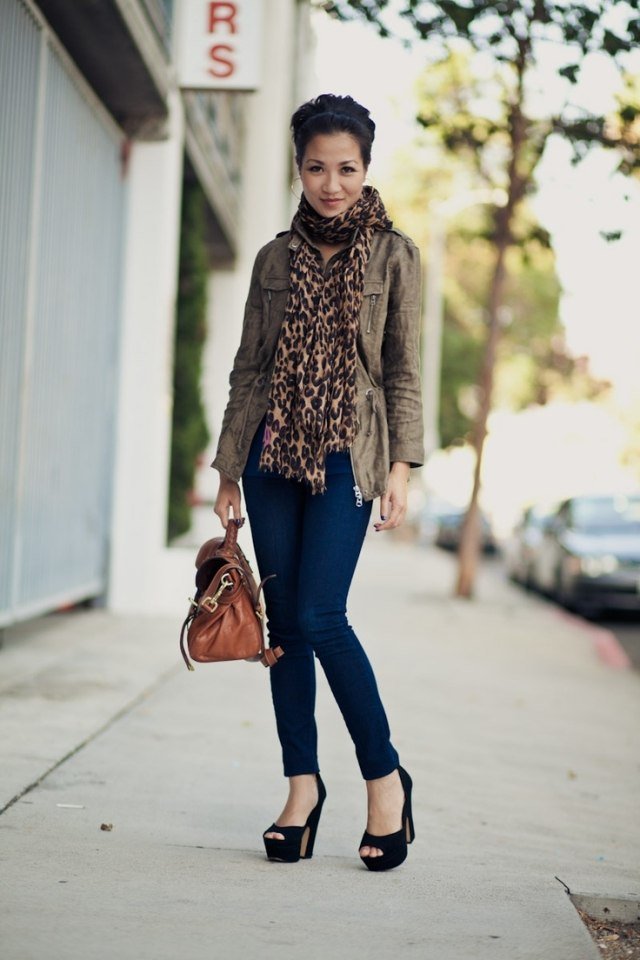 höst-look-2014-halsduk-leopard-mönster-höstjacka-militär-stil