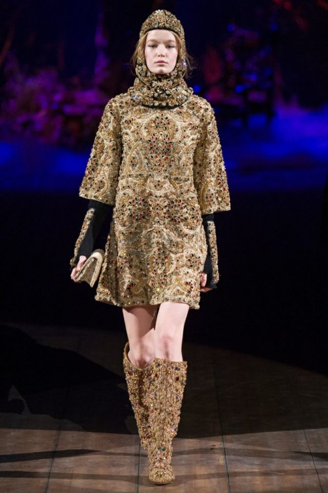 Klänning kort ädel höstvinter 2014 2015 Dolce Gabbana5