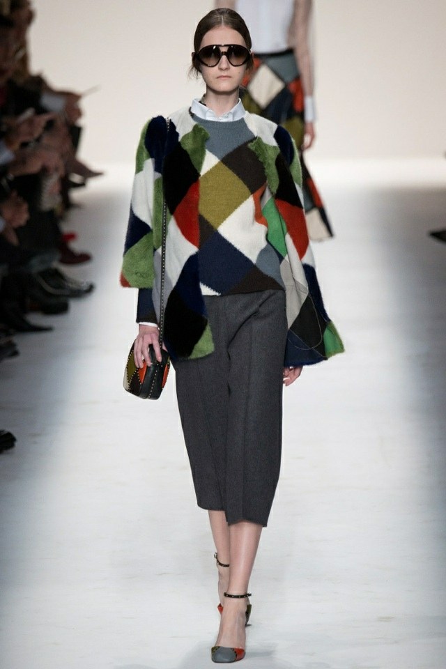 valentino-tröja-med-väst-geometriskt-mönster