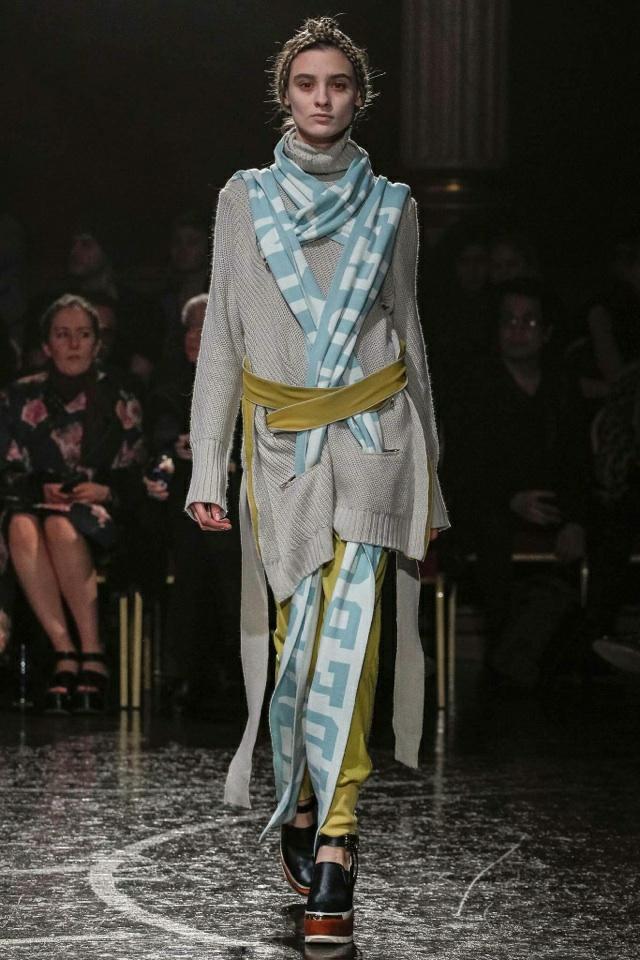 undercover-vest-green-scarf