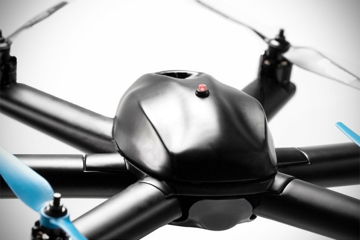 HEXO + kabelkamera-innovativ-drone-via-smartphone-app-juster-6-propeller