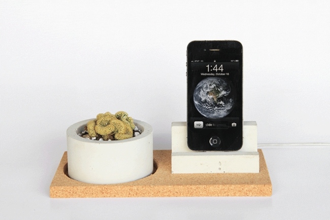iPhone hållare-stativ design laddare docka-blomkruka integrerad korkbas