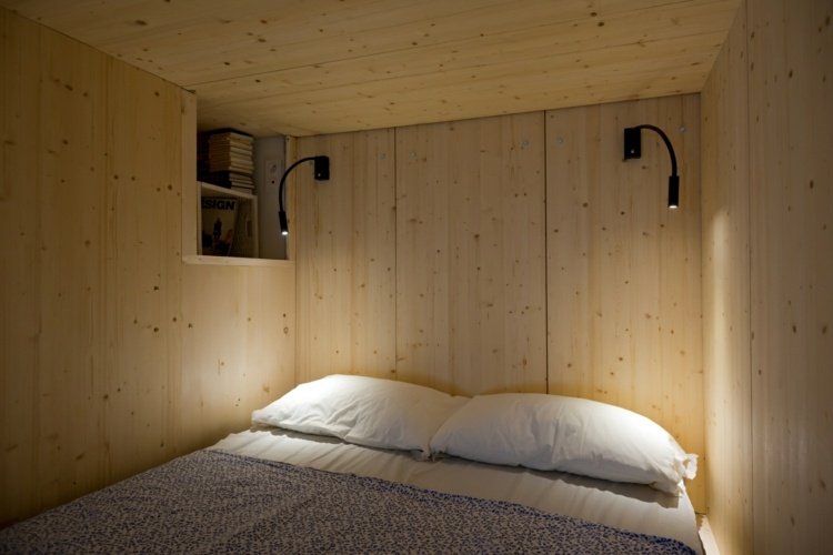 studio bazi moskva trä sovlåda tall trä säng belysning bokhylla