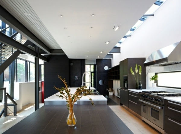 Takfönster matbord med modern design