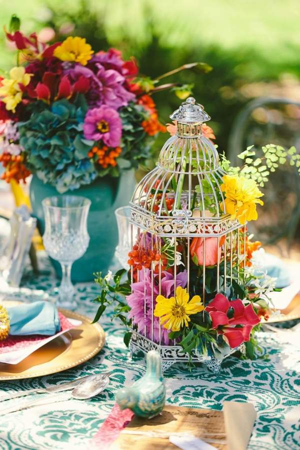 våren bröllop lykta bord dekoration färgglada blommor