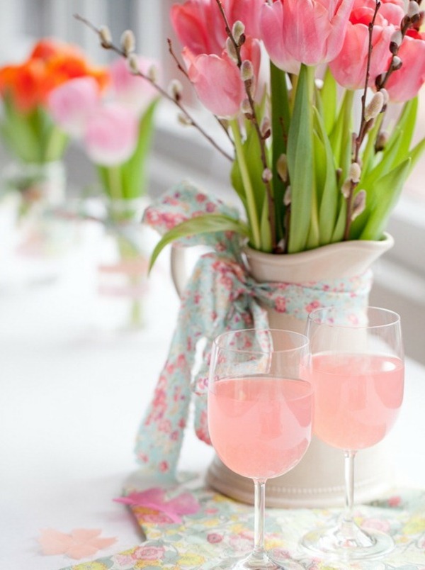 vårbröllop tulpaner rosa glasögon dekoration
