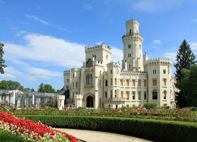 Bröllop på slottet HLUBOKÁ Tjeckien gifta sig romantiska slott Europa