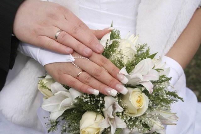 bröllop-nagel-bilder-fransk-enkel-lång-fyrkantig-blomma-dekoration