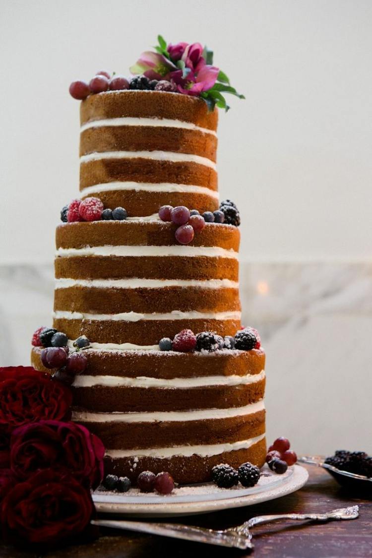 bröllop-tårta-fondant-stor-tårta-inspiration-tårta-bas-frukter