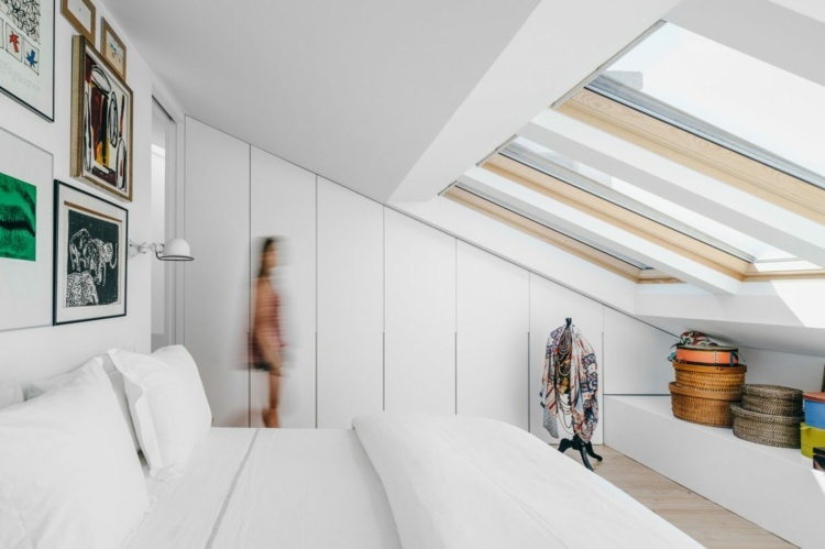 mönster med hög fönster-sovrum-loboard-lagringsutrymme-dekorationer-säng