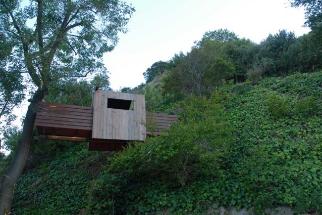 Bygga ett trädhus Blum-Holzhaus modernt