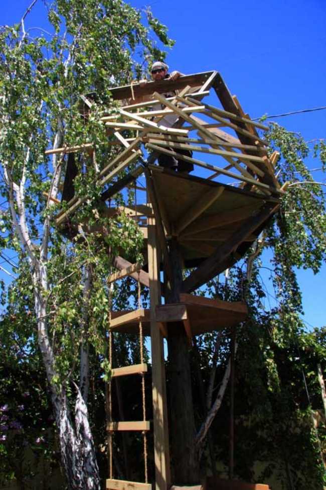 TreeTower stilt hus-trä stege rep