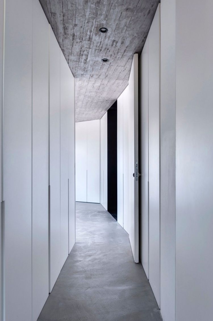 hall-design-minimalistisk-betong-vit-design-modern
