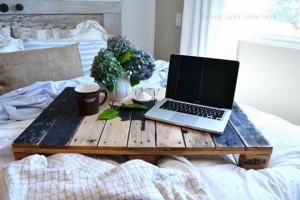 Sängbord bärbara träpallar möbler