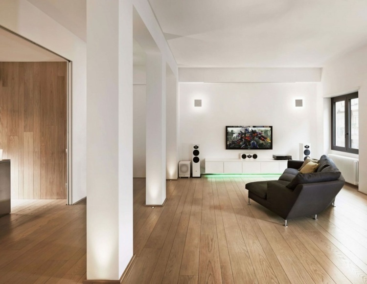 träparkett vardagsrum-design-golv-soffa-svart