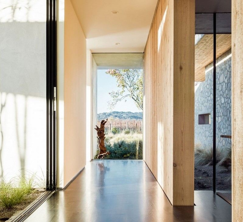 Trä-natursten-modern-byggnad-hall-idéer