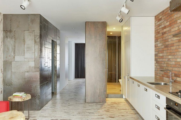 trä-stål-interiör-badrum-passage-glaspartitioner