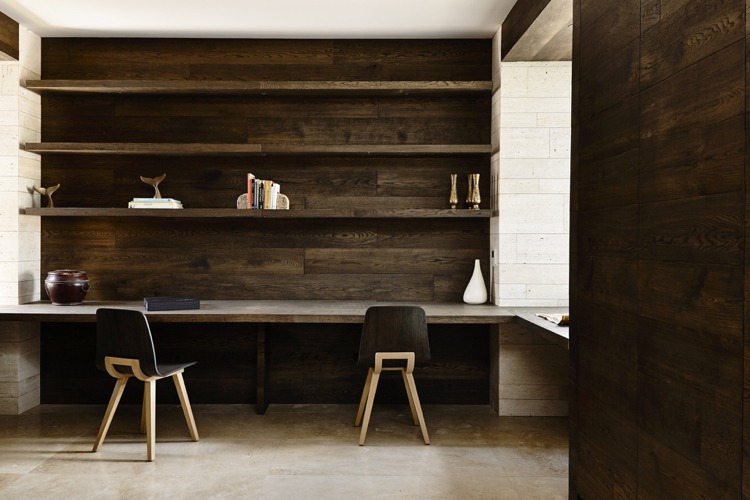 trä-balk-kalksten-modern-studie-skrivbord-vägg-hylla