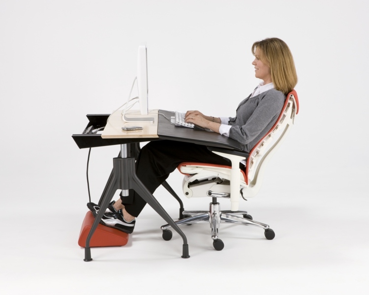 skrivbord hemmakontor kontorsinredning komfort stol ryggskydd