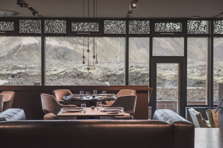 hotell med termalbad på Island utdöda vulkaner blå lagun välbefinnande design lyx natur mottagningsområde visa arkitektur landskap