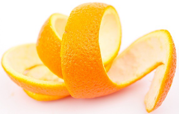 Φλούδα πορτοκαλιού για να αποκτήσετε καθαρό δέρμα σε 2 ημέρες