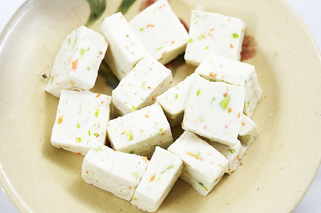 Tofu lisää rintojen kokoa luonnollisesti