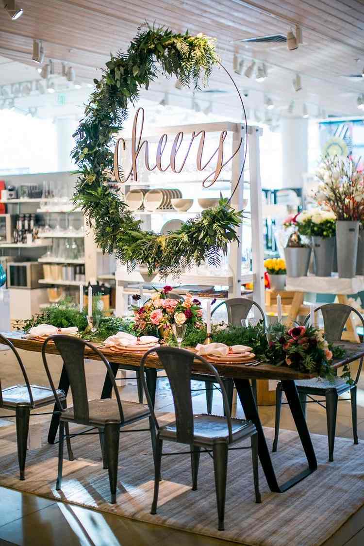 naturlig festdekoration blommor växter dekorationskrans