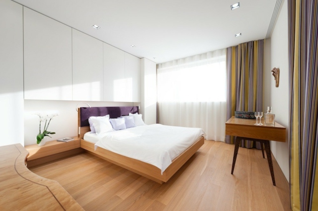 Sänggavel väggskåp inbyggt dubbelsäng laminatgolv