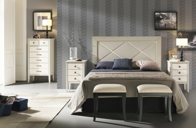 Möbler tapeter grå ränder bilder väggdesign