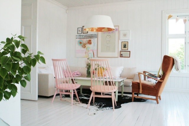 Idé levande pastellfärger för att krydda gamla möbler