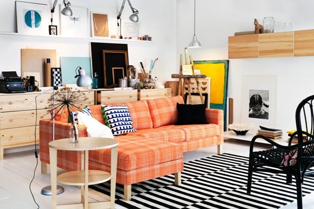 orange soffa rutiga mattor ränder moderna hemtillbehör