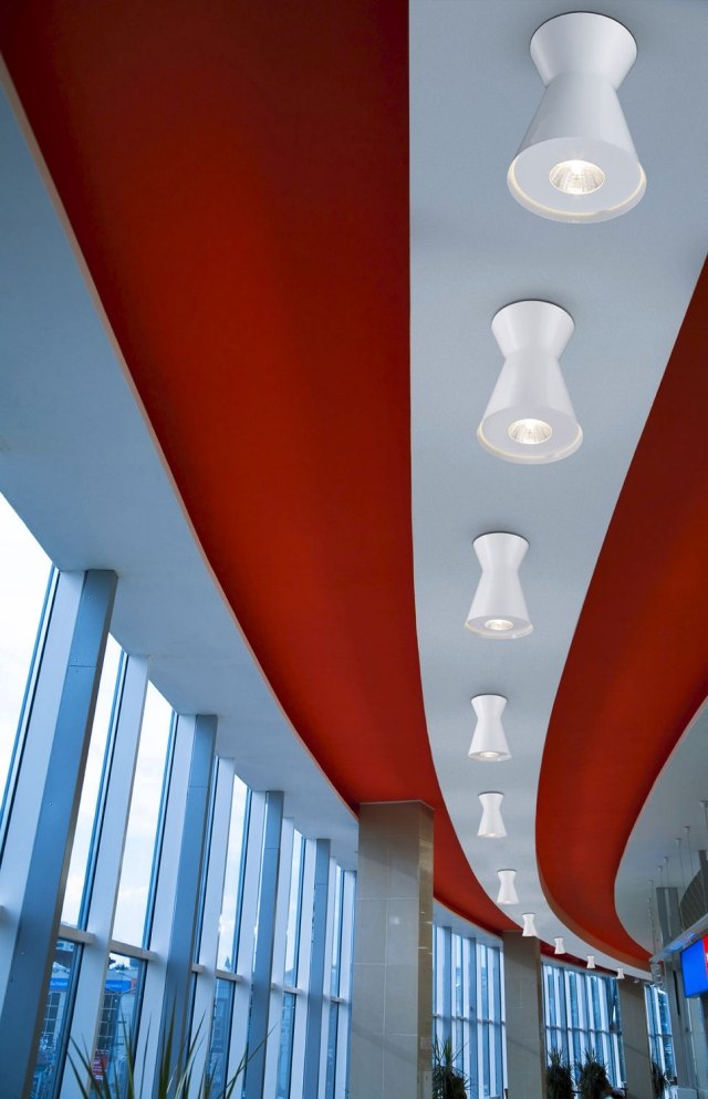 LED-spotlights moderna runda taket design av offentliga byggnader