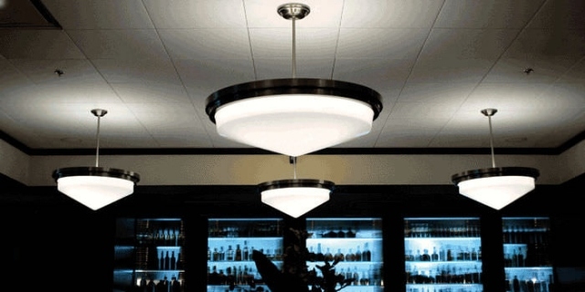 Samtida design Elegant belysa rum Takljus-akryl PHAROS-Lichtgestaltung
