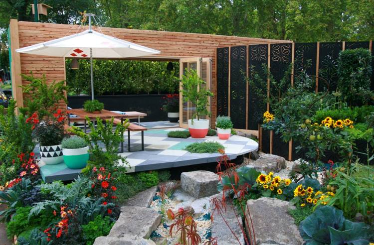 Idéer för trädgårdsdesign terrass-färgglada-golv-kakel-matsal-växter