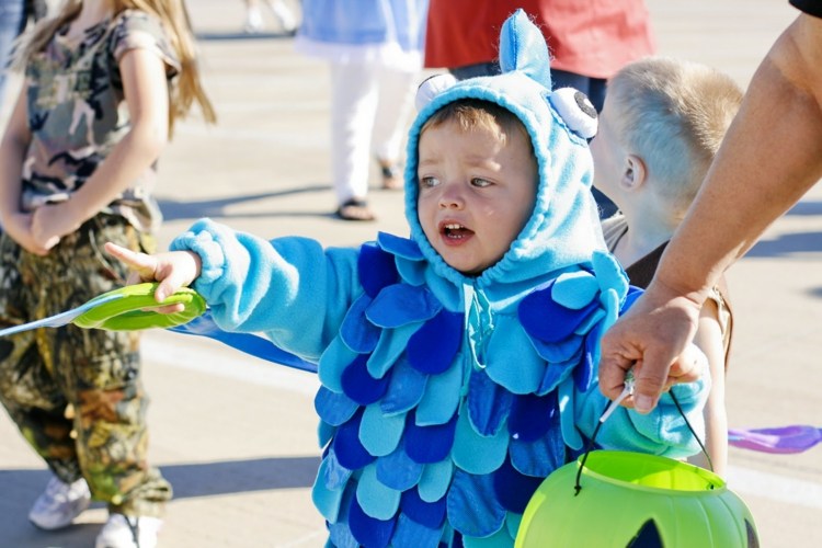 karneval-kostymer-för-barn-fisk-blå-nyanser-skalor-design