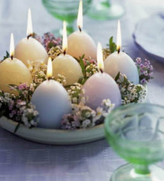 ljus ägg original mittbord blommor färska