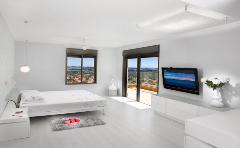 vit-sovrum-möbler-interiör-minimalistisk-design-modern