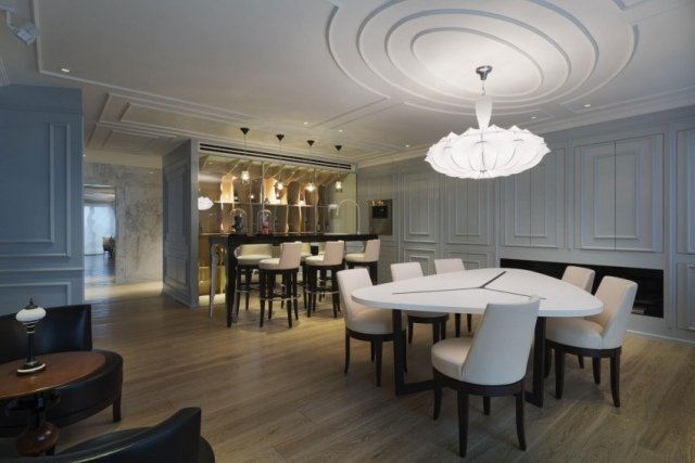spektakulär ljuskrona vit dekorativ lyx penthouse möbler belysning koncept