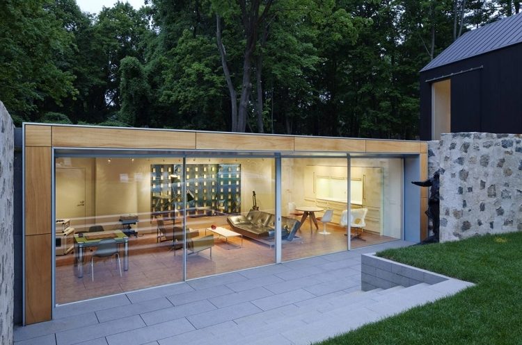 terrass-glas-terrasser-modern-natursten-öppna-glas-vägg-fönsterväggar