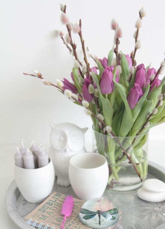 Vårdekor tulpaner blommor-ordna