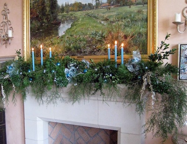 Juldekorationsidéer med ljusmantelpiece girlander väggdekorationer