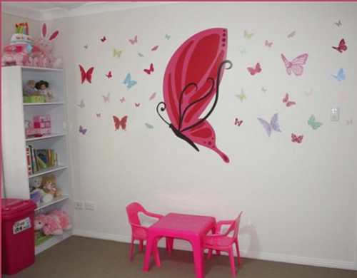 idéer för fjärilar dekoration i barnkammaren rosa rött