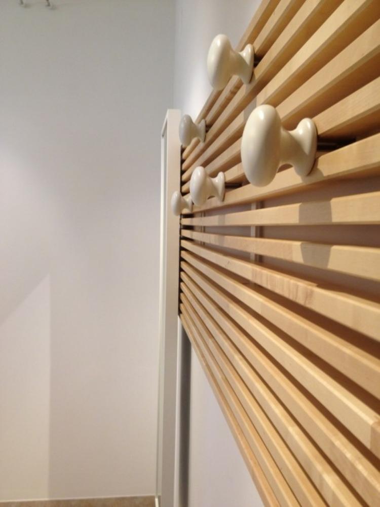 Ikea Mandal-säng-sänggavel-konvertera-vägg-garderob-trä-lamell-montering-diy