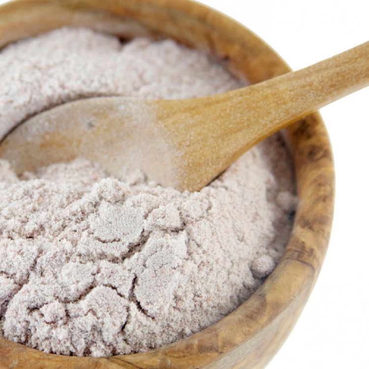 indiskt svart salt kala namak friskt köp träsked fint salt svart salt ljus färg