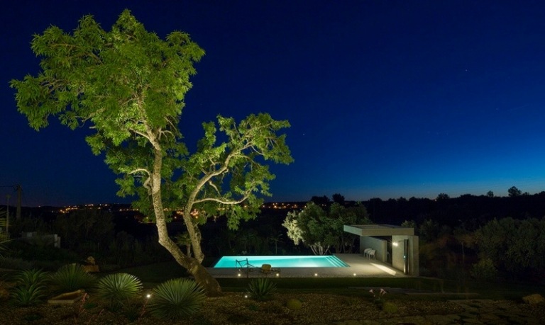 pool betongbelysning natt romantisk utsikt landskap