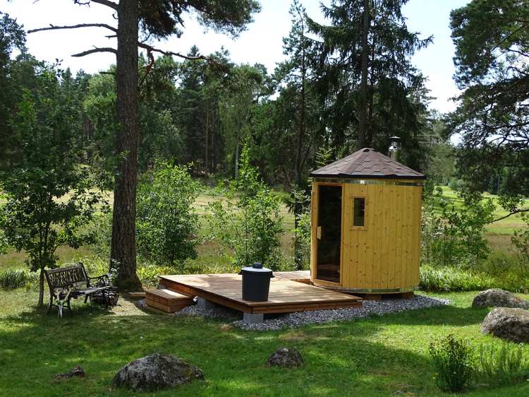 Avkoppling hemma infraröd bastu i din egen trädgård